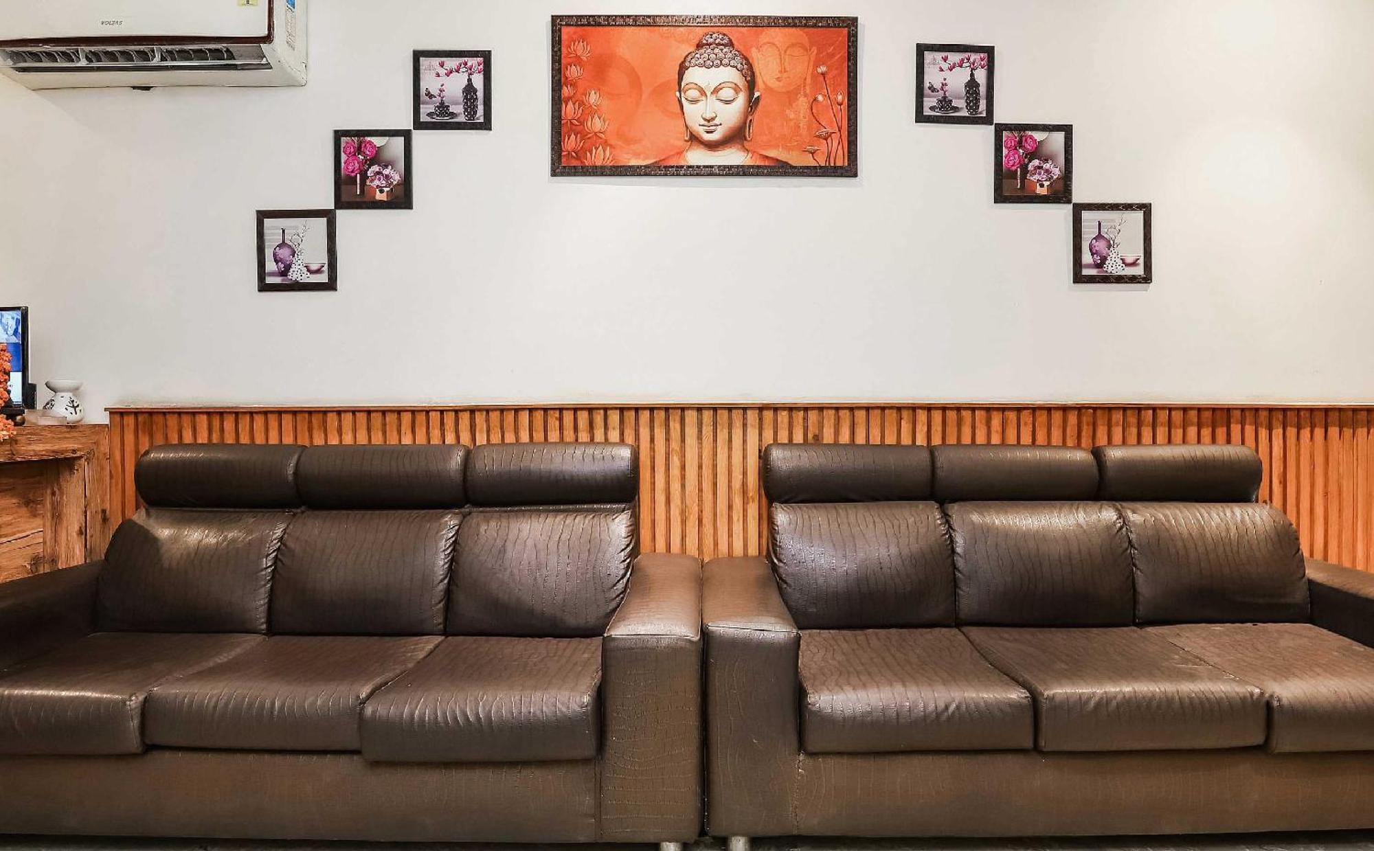 Hotel O Shri Sai Delhi  Bagian luar foto