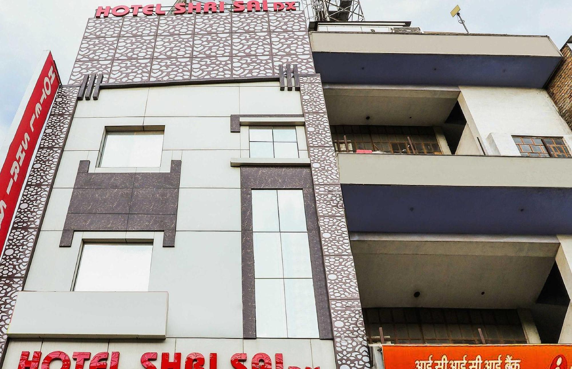 Hotel O Shri Sai Delhi  Bagian luar foto