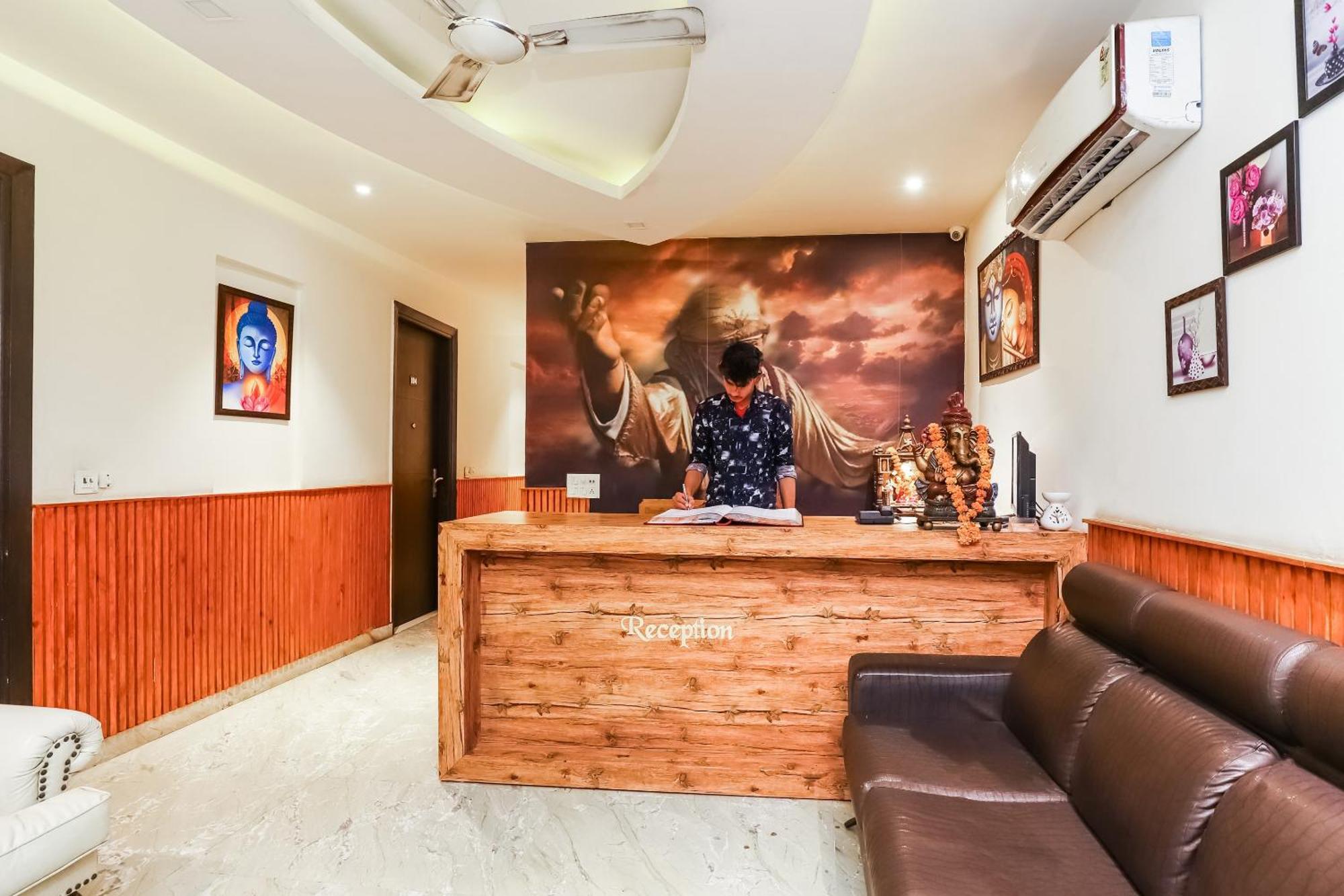 Hotel O Shri Sai Delhi  Bagian luar foto